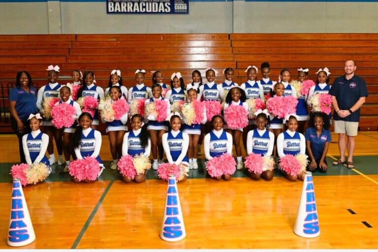 Barras Cheerleaders Head to Orlando for World School Cheerleading Championship