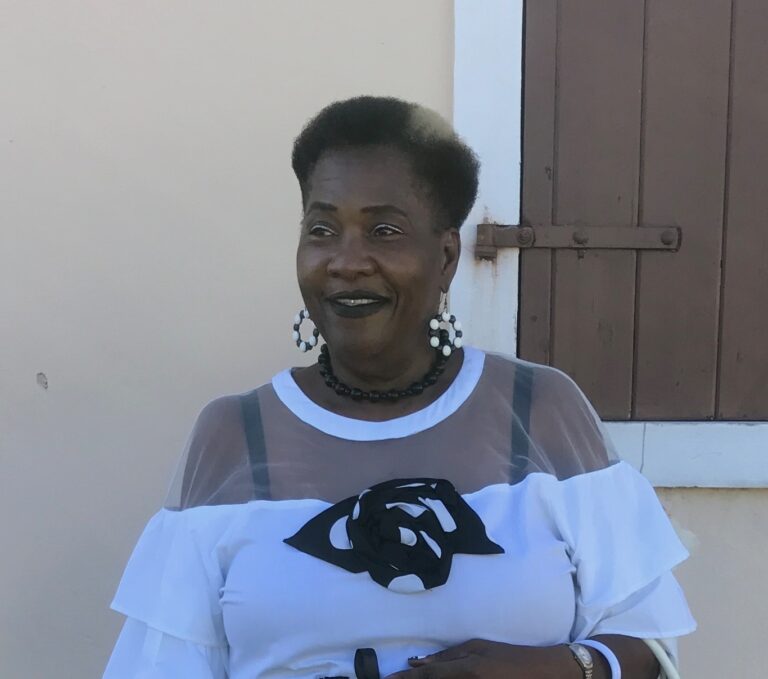 Mayrose Smith Dies