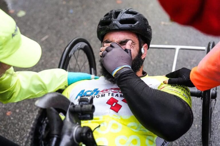 U.S. Virgin Islands Handcyclist Andrew Hairston Wins Detroit Marathon