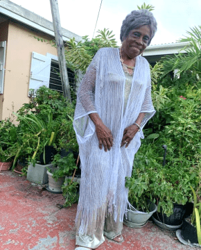 Yvonne Cynthia Looby Hyland Dies at 90