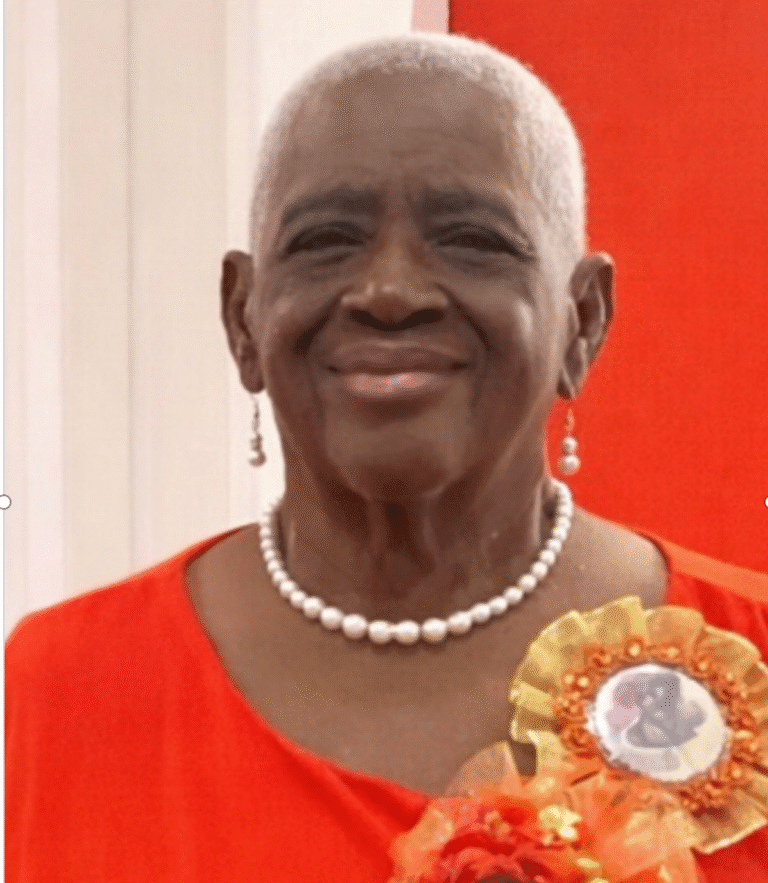 Sonia Leona Smith Dies at 83