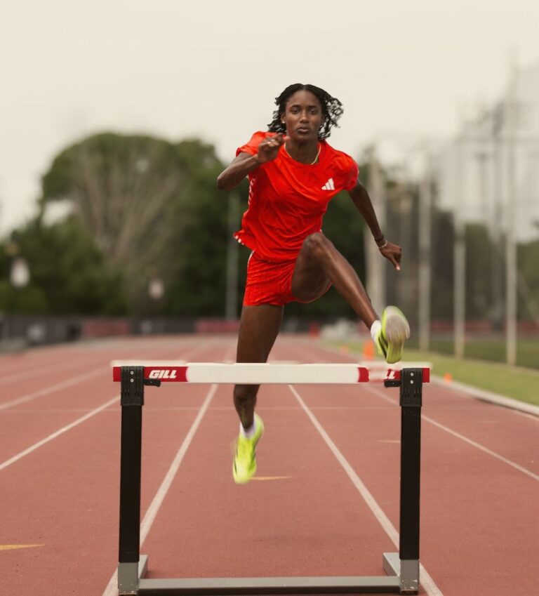 Michelle Smith Wins Hurdles, Mikaela Smith Posts Season Best